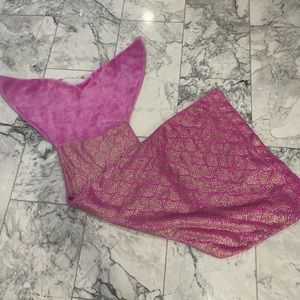 Justice girls mermaid tail blanket